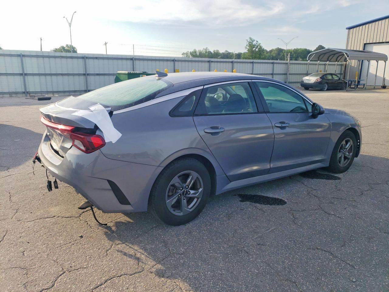 2022 Kia K5 Lxs - Image 3