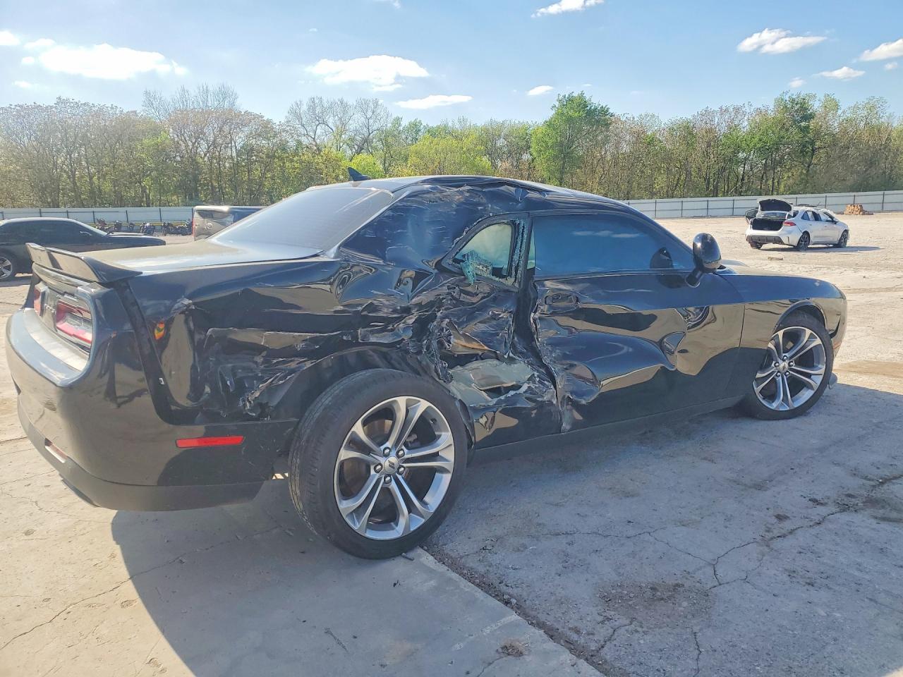 2021 Dodge Challenger Gt - Image 3