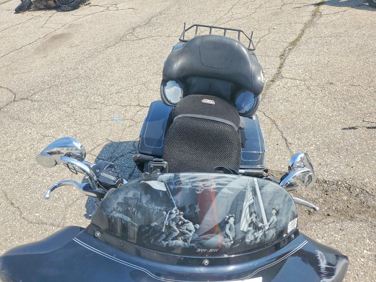 2011 Harley-Davidson Flhtcu - Фото 5