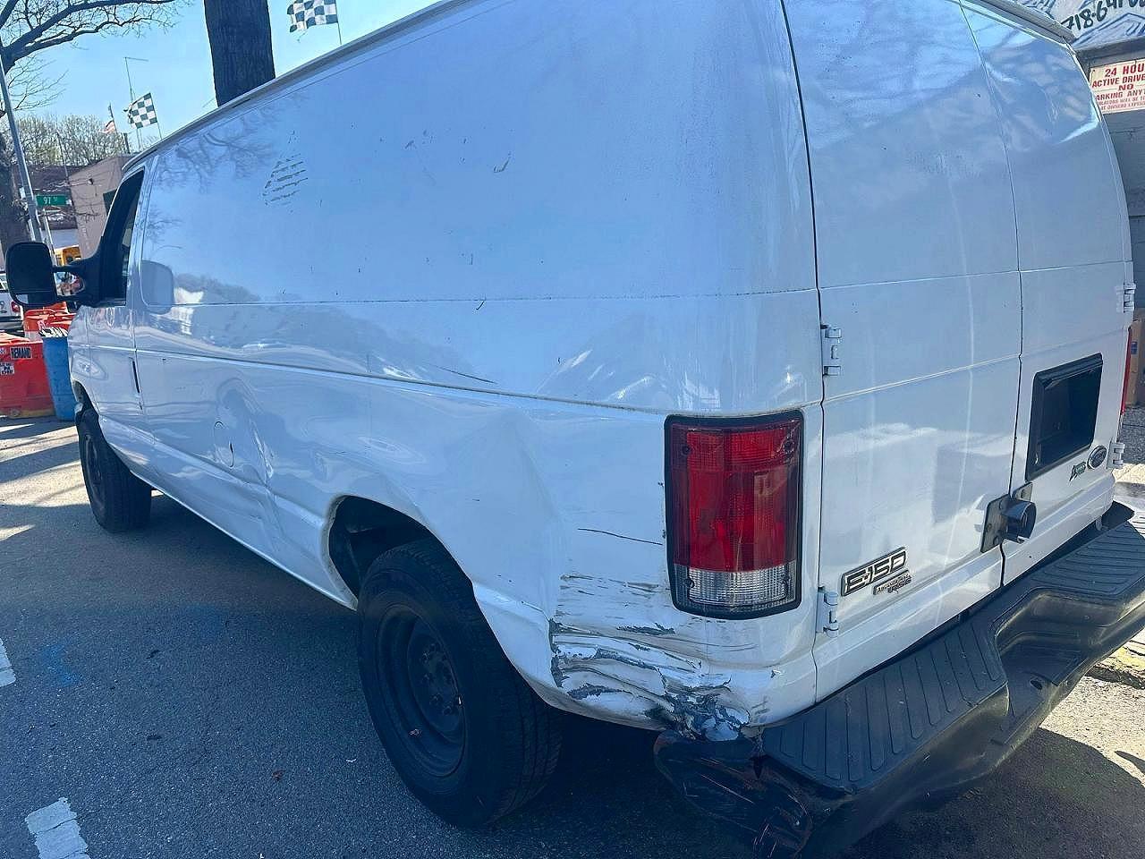 2014 Ford Econoline E150 Van - Фото 4