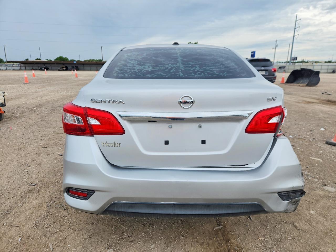 2018 Nissan Sentra Sv - Фото 6