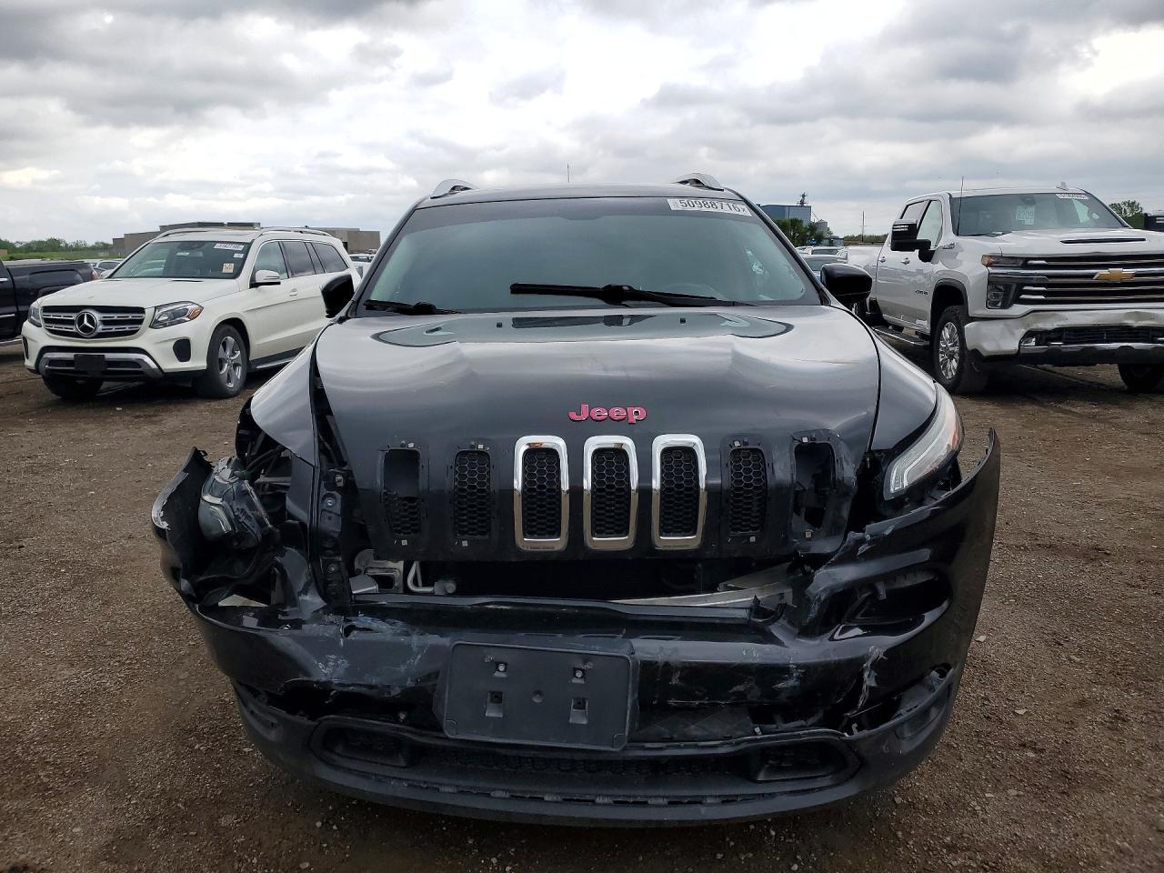 2016 Jeep Cherokee Latitude - Фото 5