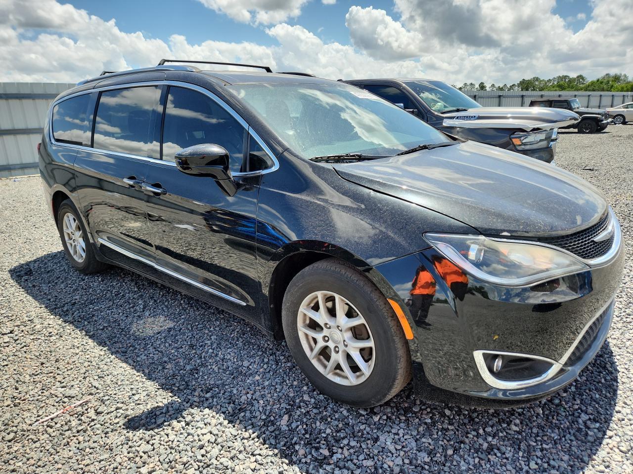 2019 Chrysler Pacifica Touring L - Фото 4