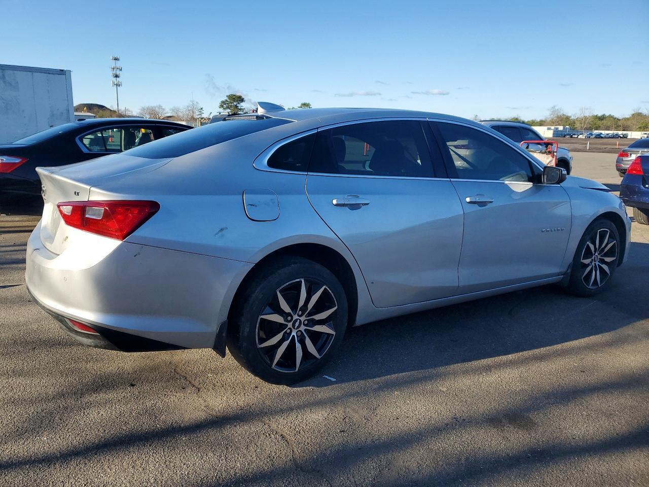2018 Chevrolet Malibu Lt - Фото 3