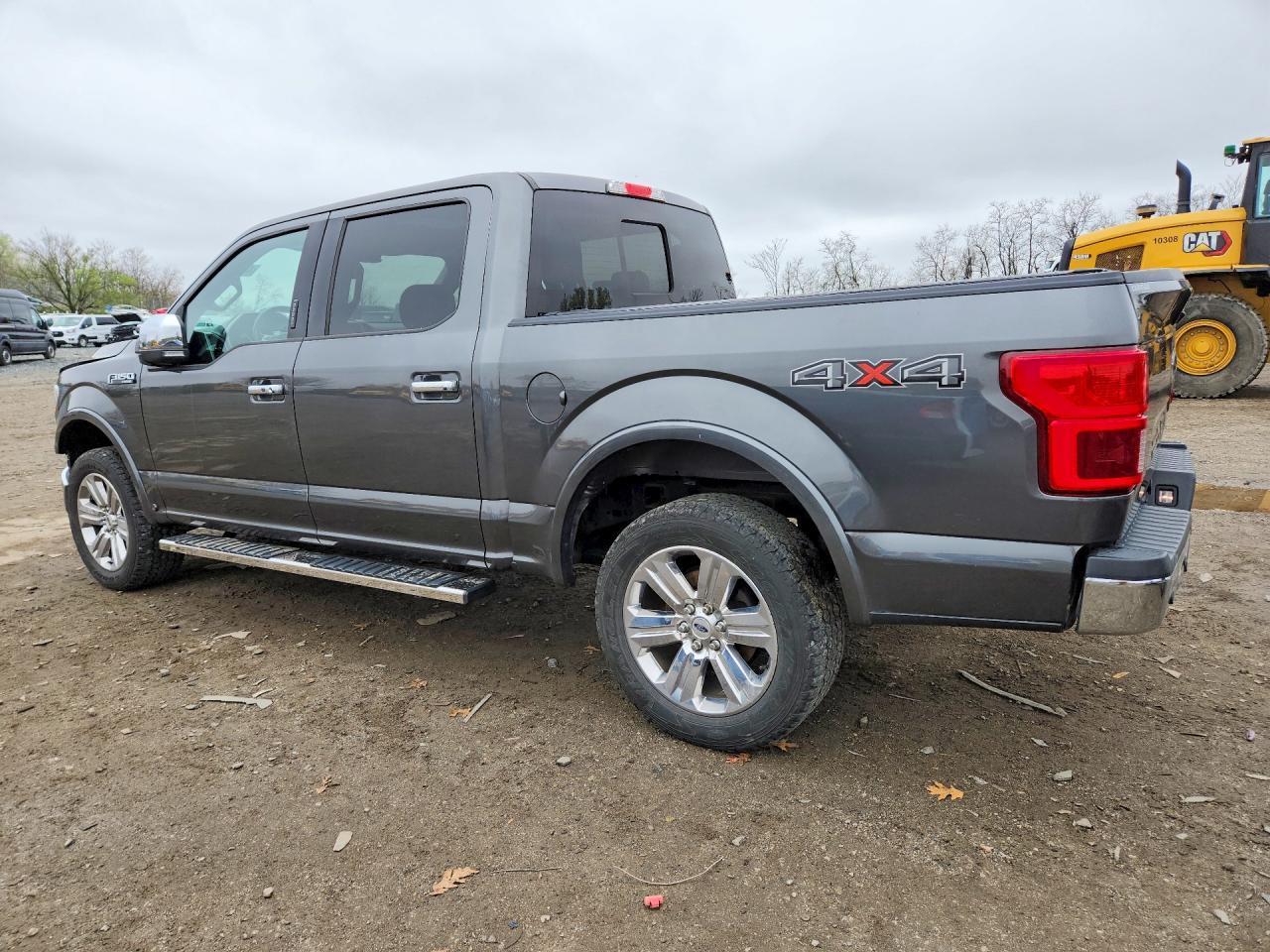 2018 Ford F150 Supercrew - Фото 2