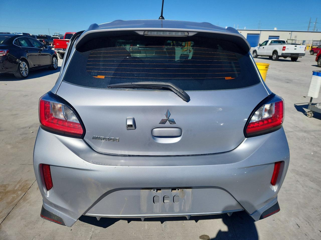 2022 Mitsubishi Mirage Es - Image 6