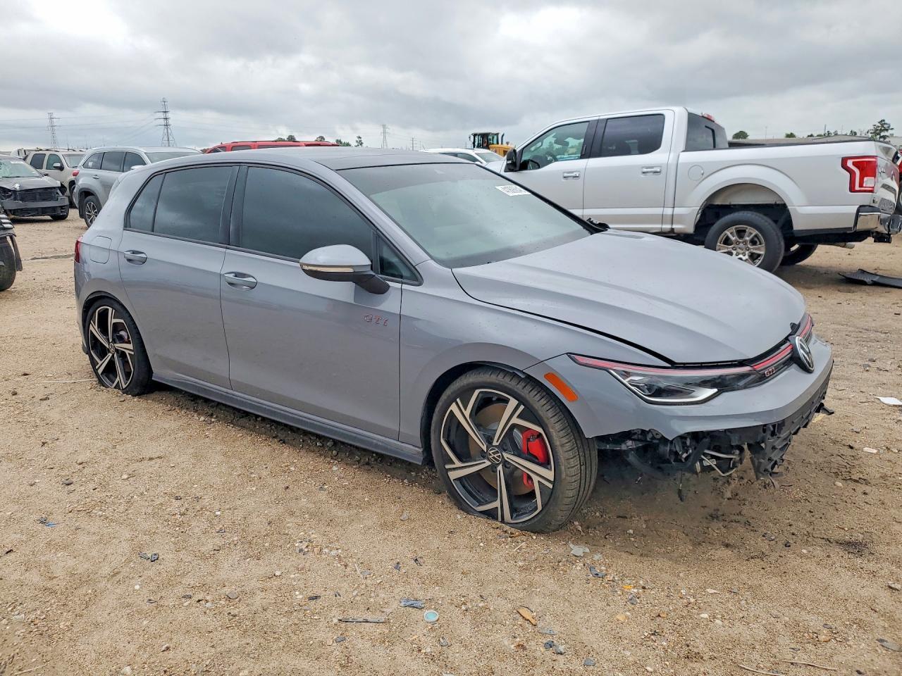 2025 Volkswagen Gti Se - Image 4