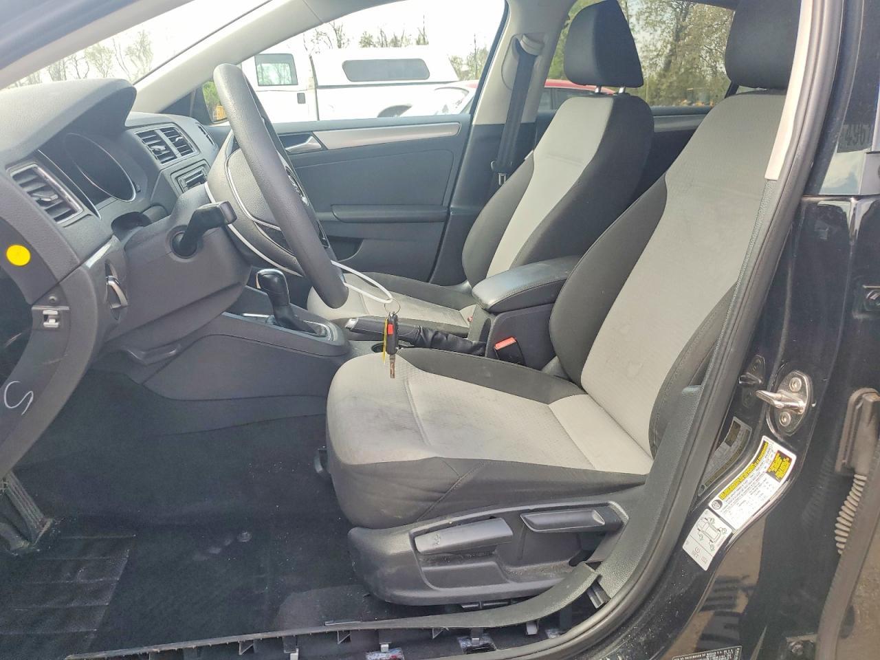 2018 Volkswagen Jetta S - Фото 7
