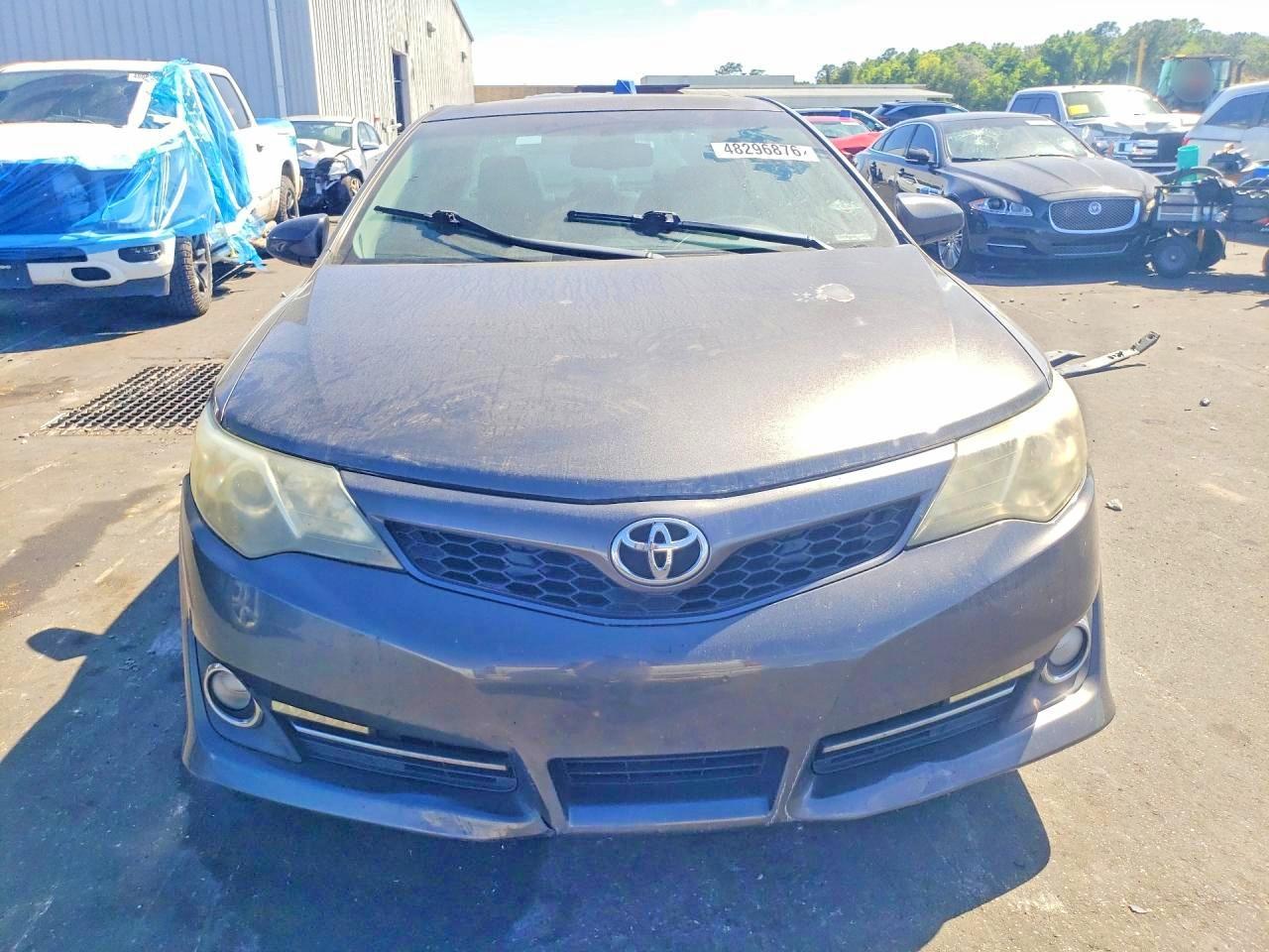2014 Toyota Camry Se - Фото 5