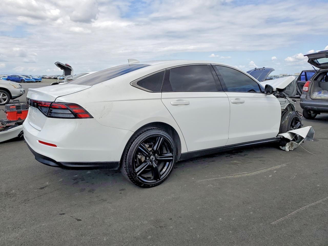 2023 Honda Accord Ex - Image 3