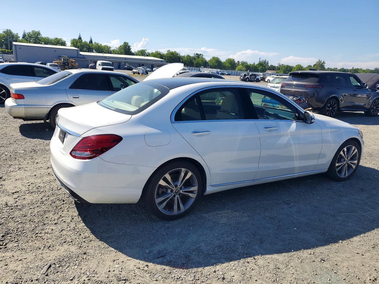 2017 Mercedes-Benz C 300 - Image 3