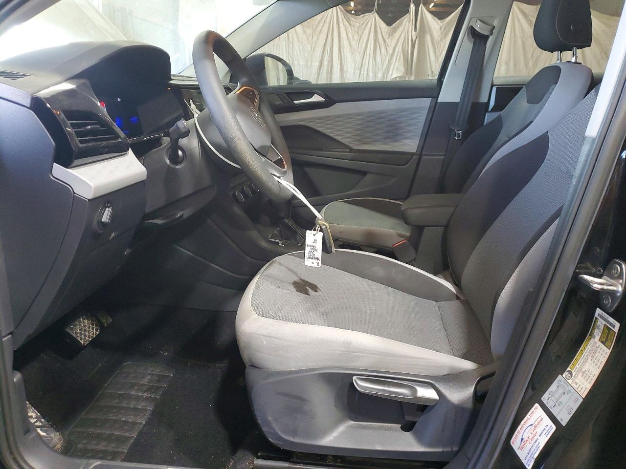 2022 Volkswagen Taos S - Фото 7