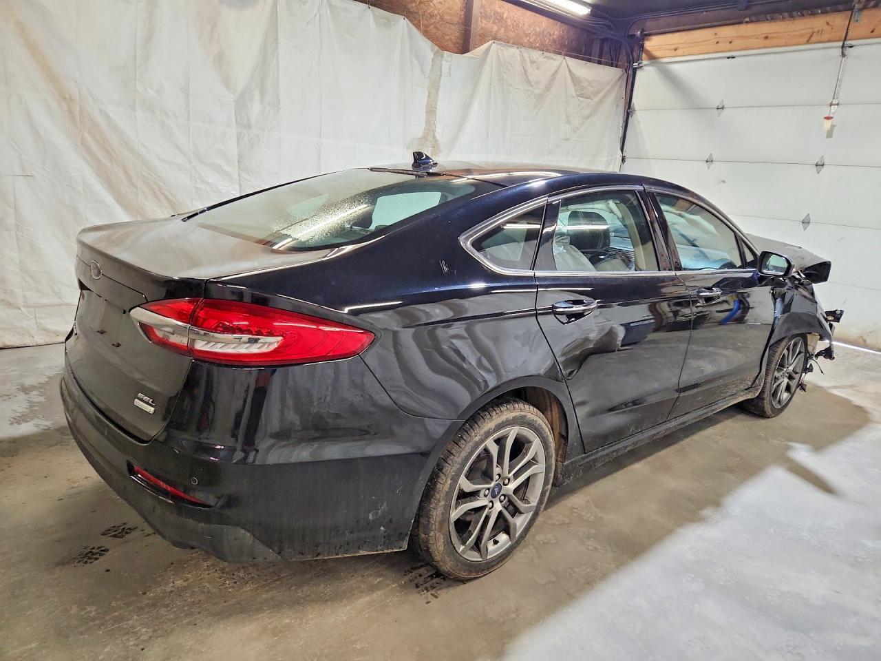 2019 Ford Fusion Sel - Фото 3