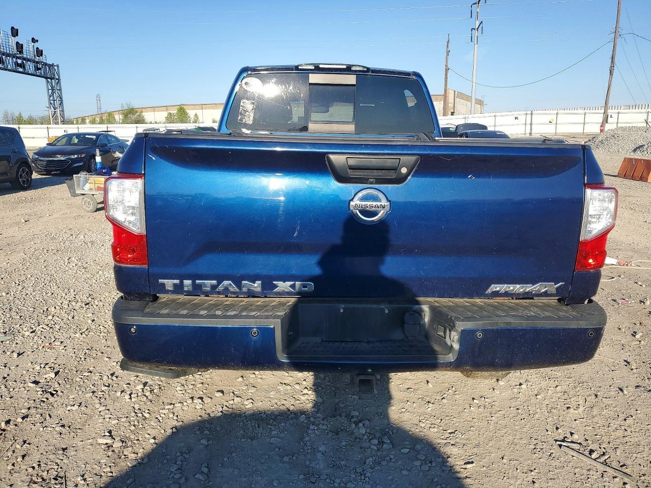 2018 Nissan Titan Xd Pro-X 4Wd 5.0L V8 Tdsl - Фото 6