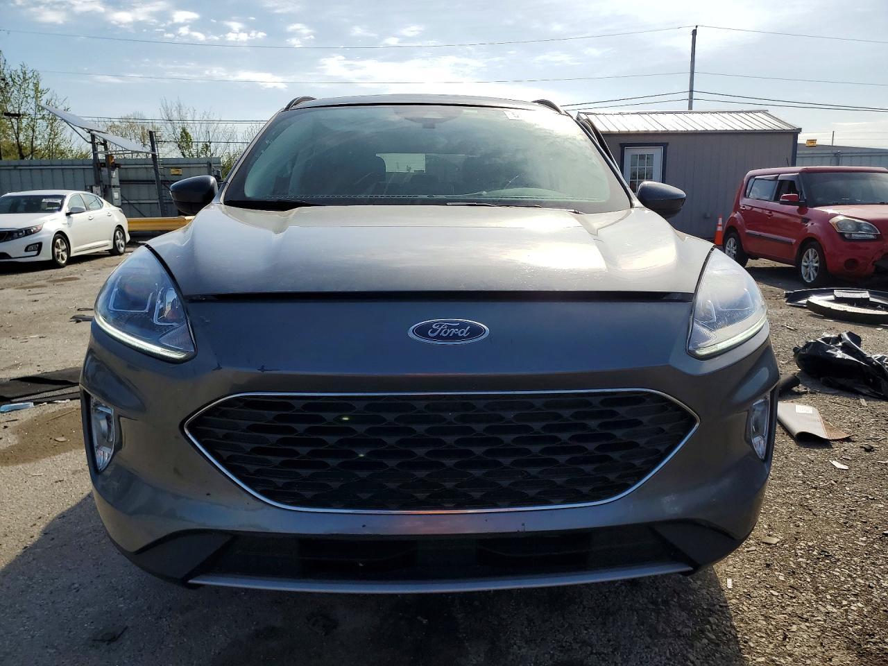 2022 Ford Escape Sel - Фото 5