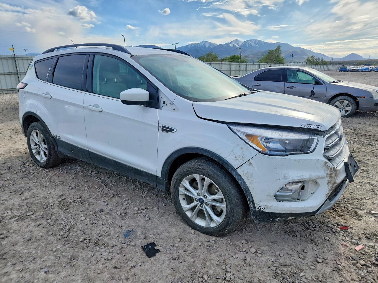 2018 Ford Escape Se - Фото 4
