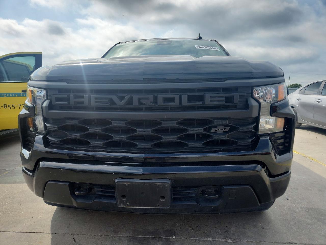 2024 Chevrolet Silverado C1500 Custom - Фото 5