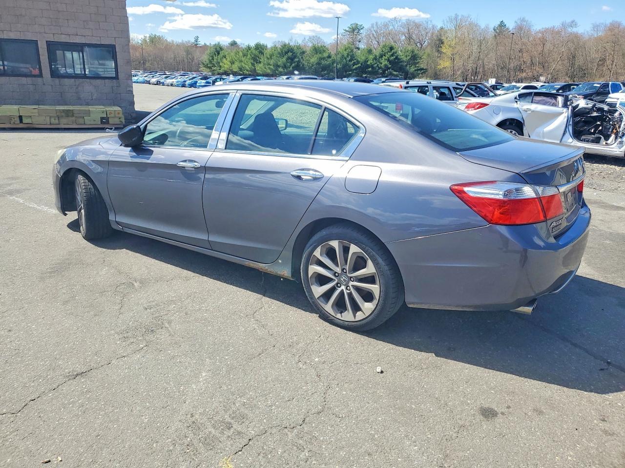 2013 Honda Accord Sport - Фото 2