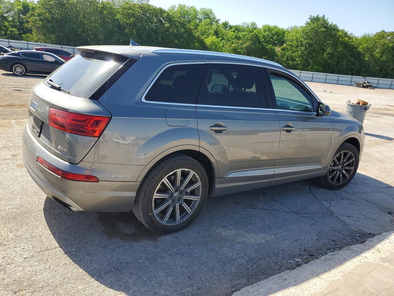2017 Audi Q7 Premium Plus - Image 3