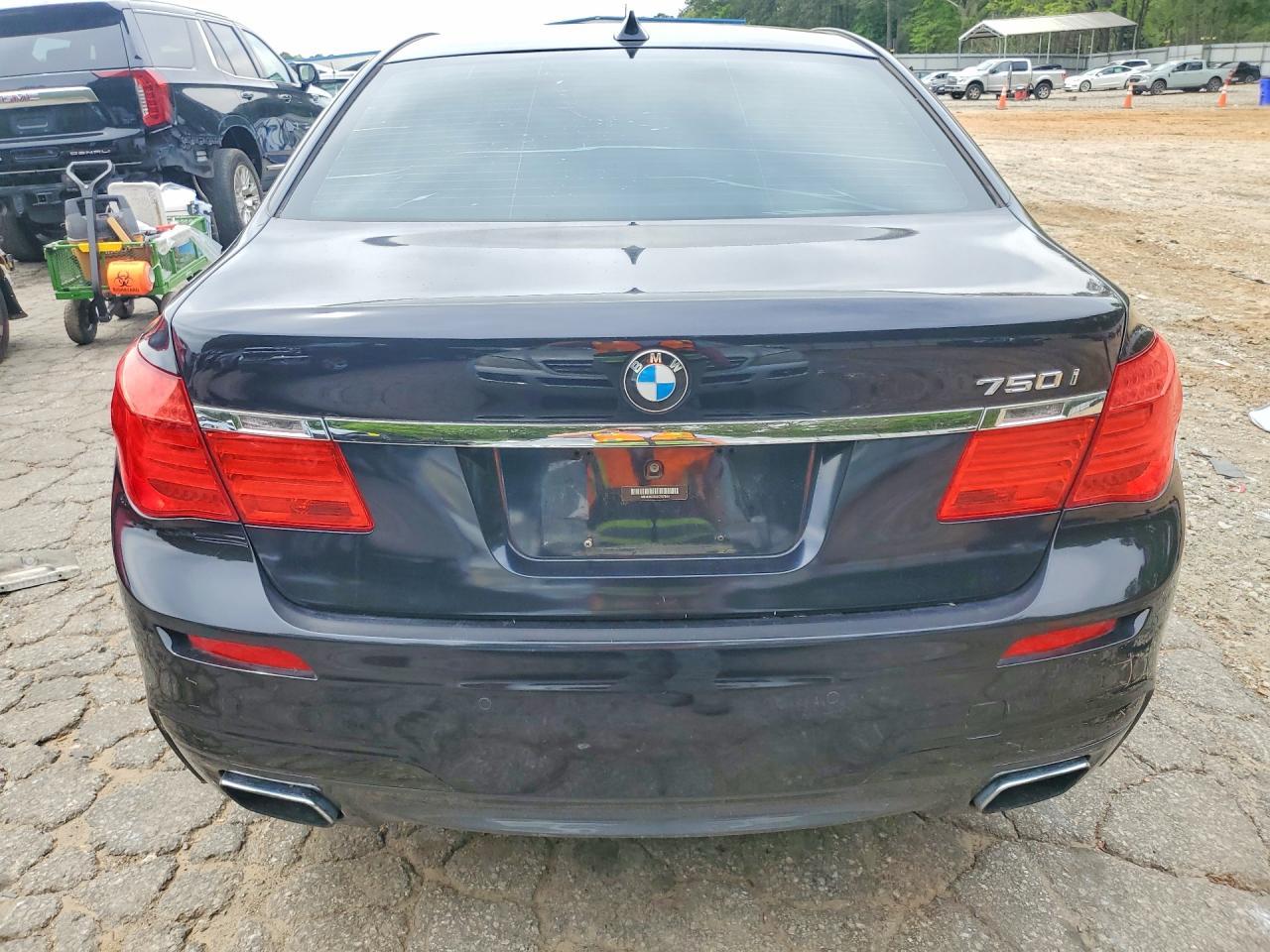 2012 BMW 750 I - Фото 6