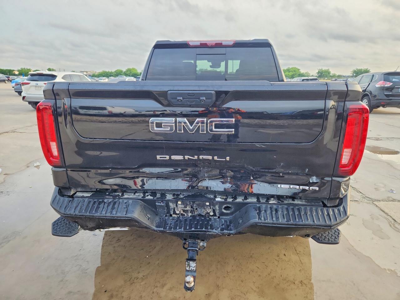 2025 GMC Sierra K1500 Denali Ultimate - Image 6