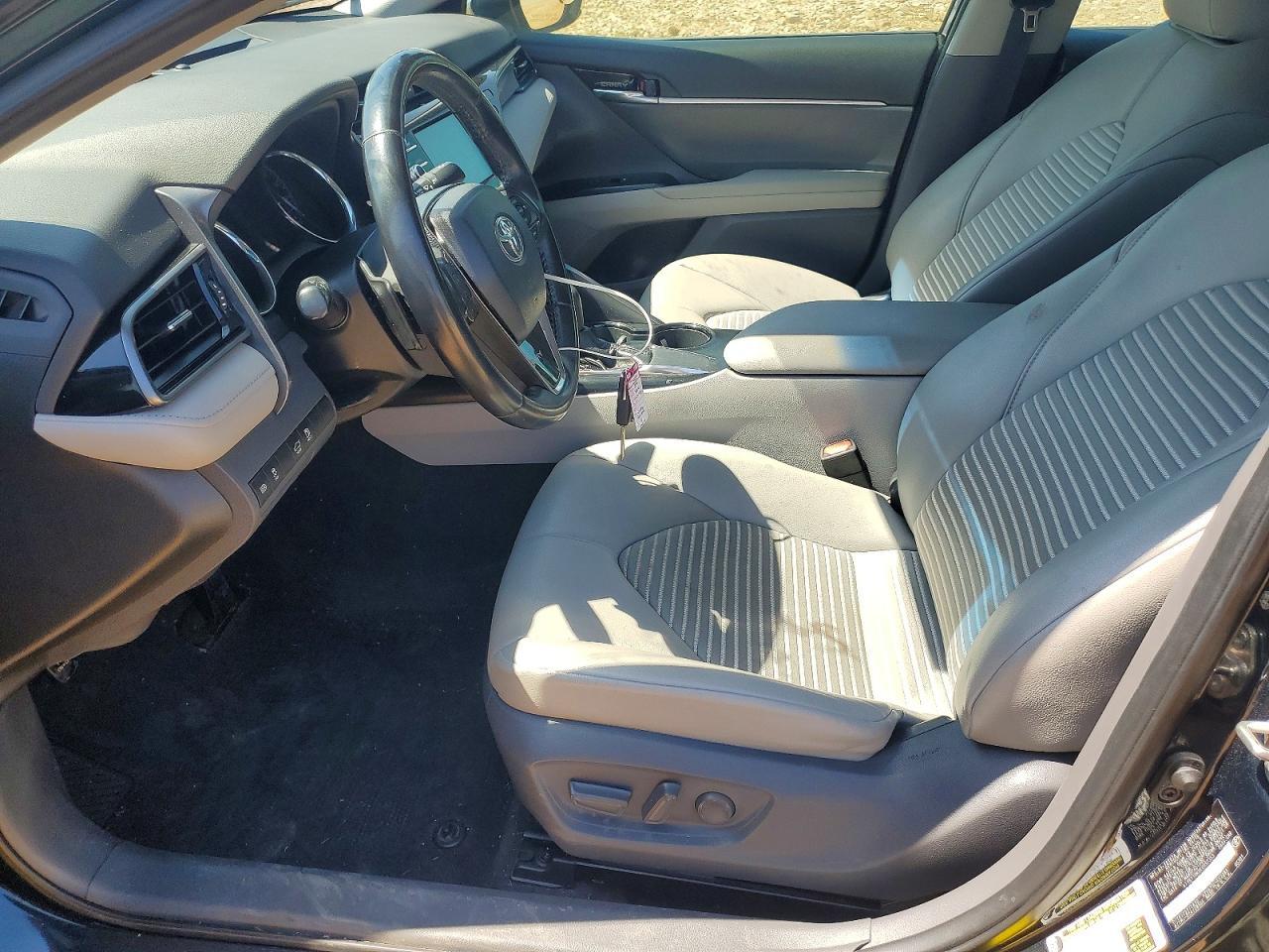 2019 Toyota Camry Se - Image 7