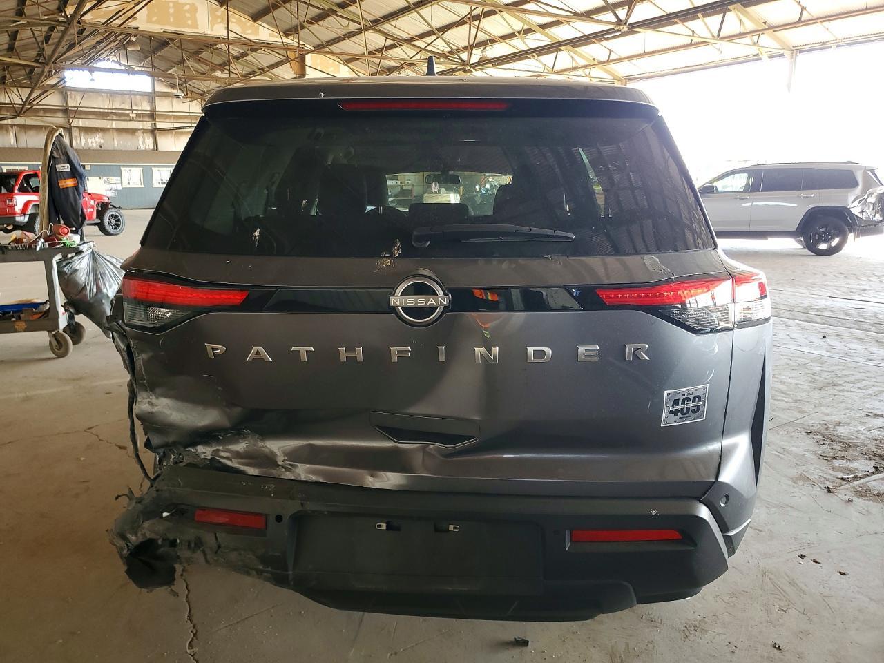 2025 Nissan Pathfinder S - Image 6