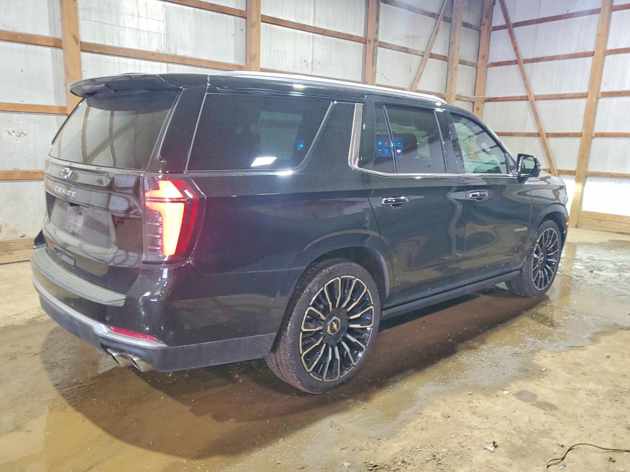 2025 Chevrolet Tahoe K1500 High Country - Фото 3
