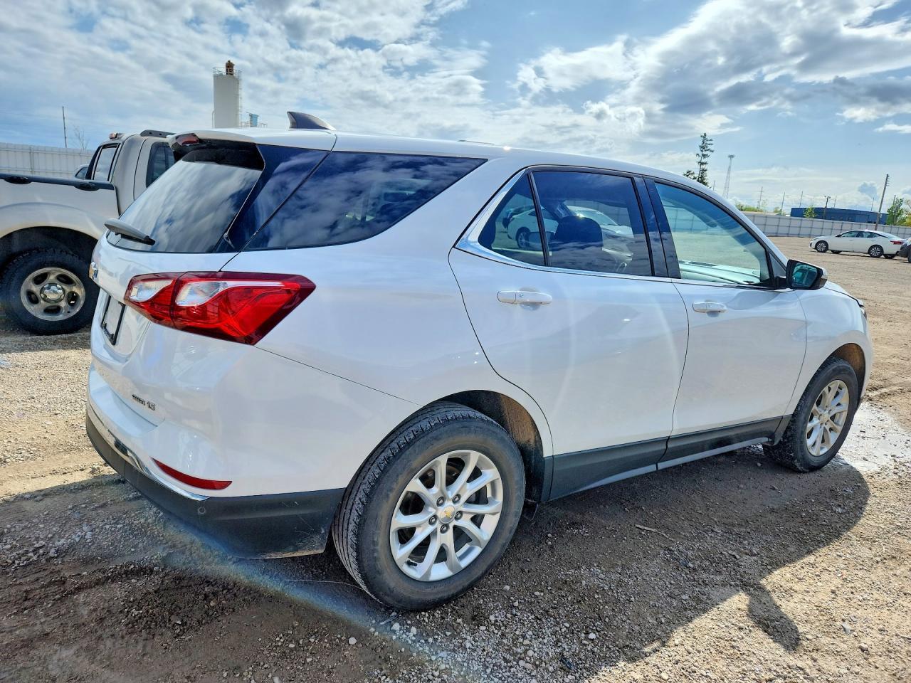 2019 Chevrolet Equinox Lt - Image 3