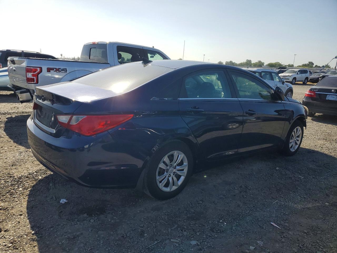 2013 Hyundai Sonata Gls - Фото 3