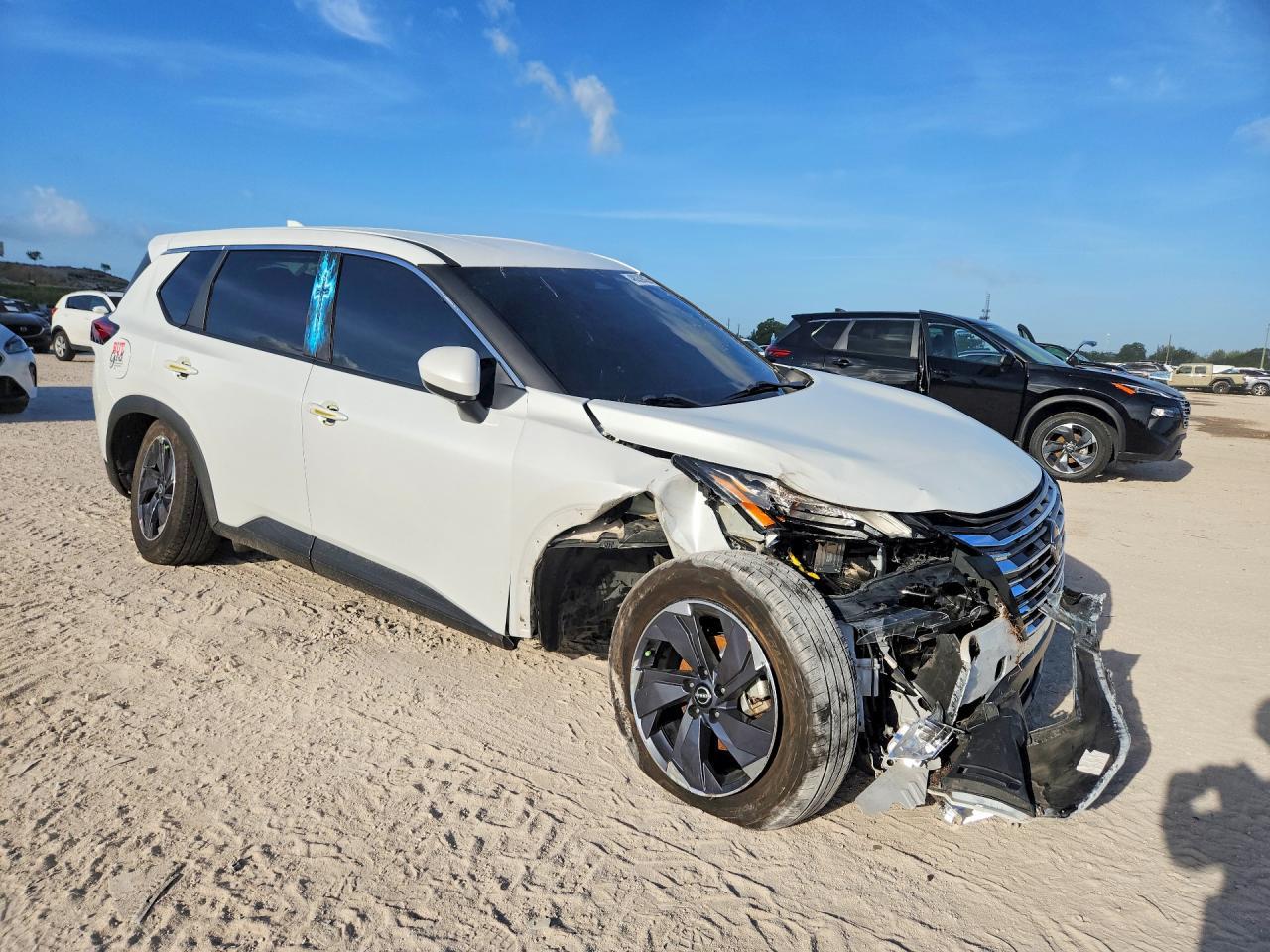 2024 Nissan Rogue Sv - Фото 4
