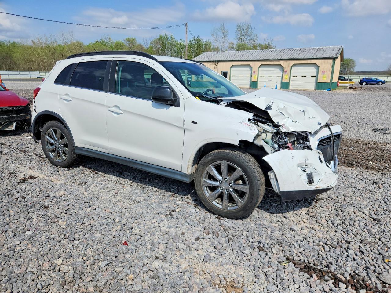 2013 Mitsubishi Outlander Sport Le - Фото 4