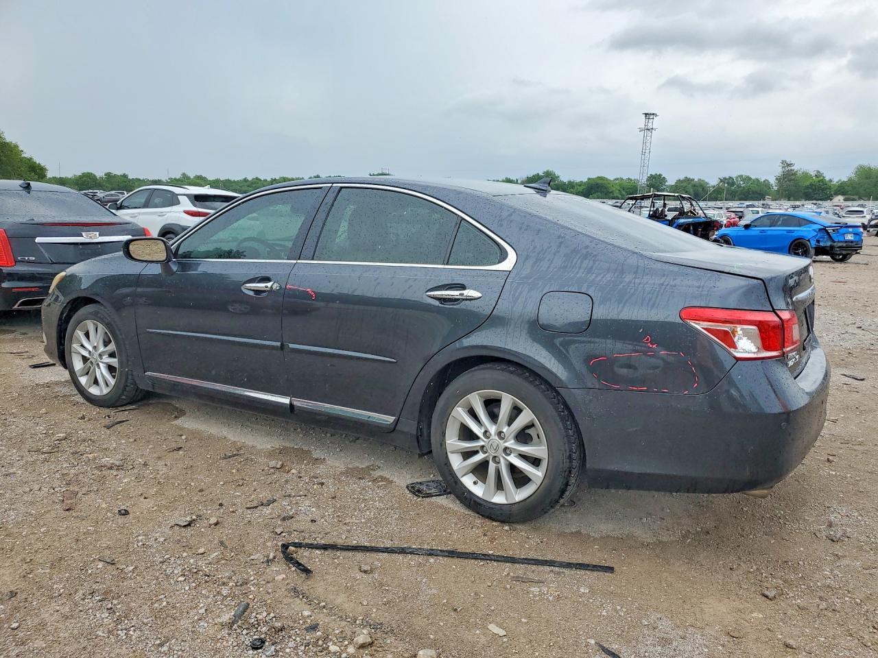 2010 Lexus Es 350 - Image 2