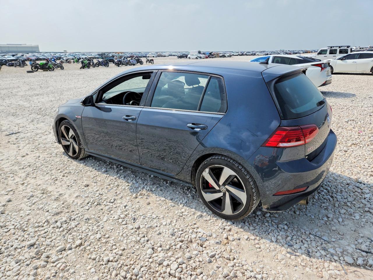 2020 Volkswagen Gti S - Фото 2
