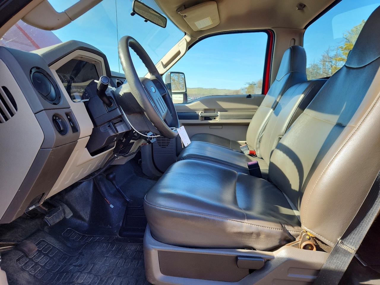 2009 Ford F350 Super Duty - Image 7