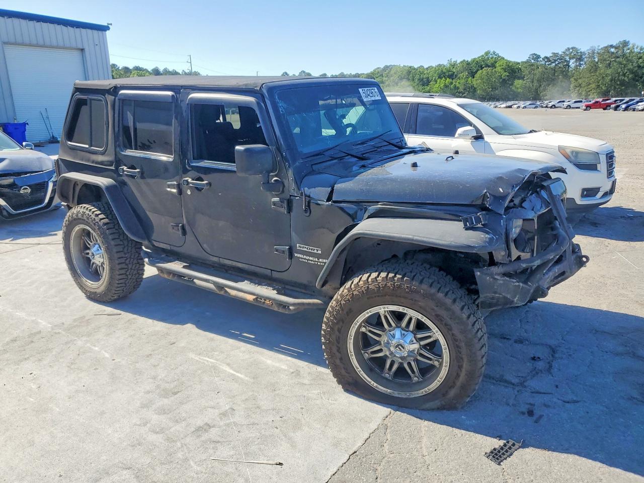2016 Jeep Wrangler Unlimited Sport - Image 4