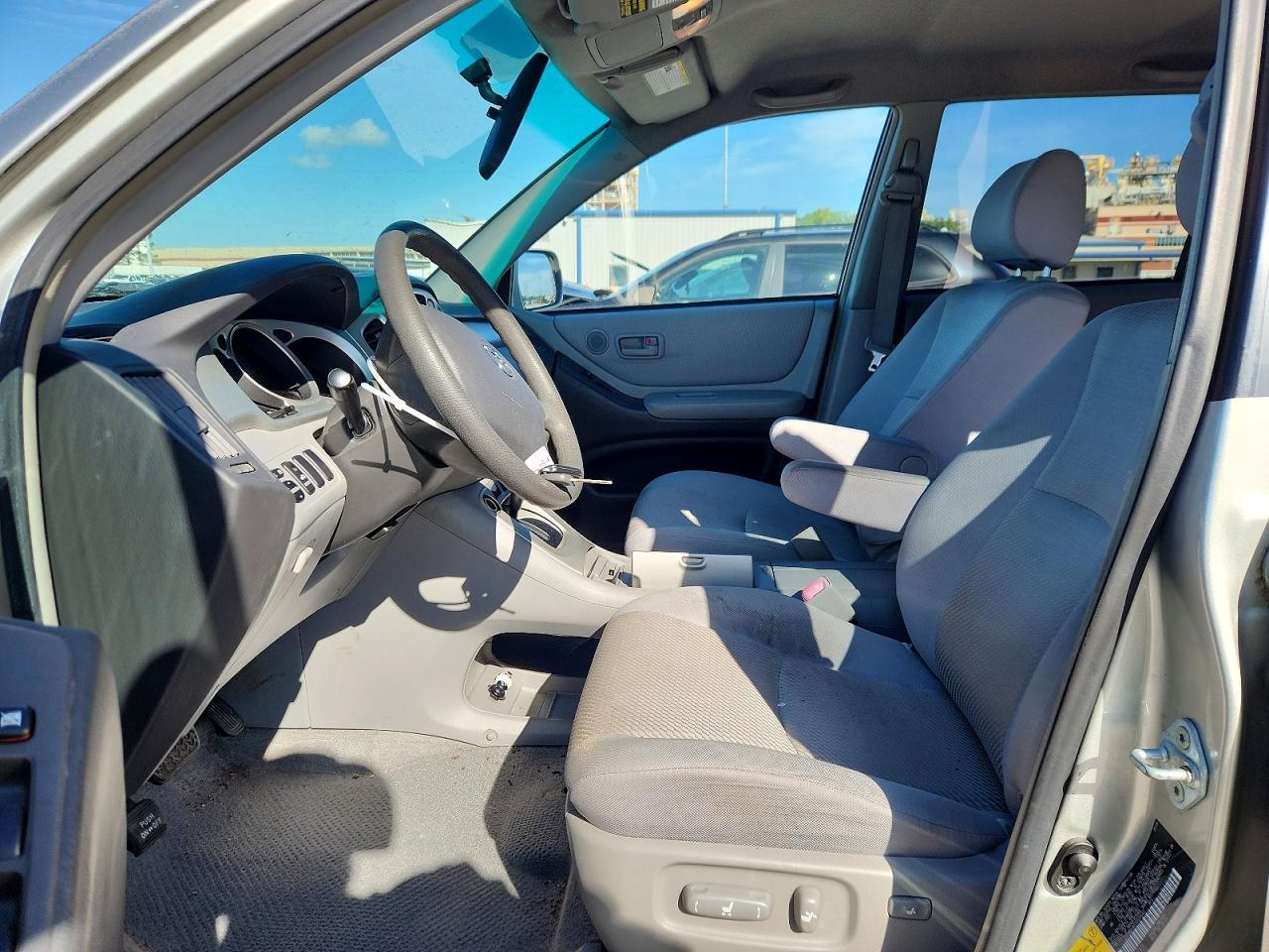 2007 Toyota Highlander Hybrid Base - Image 7