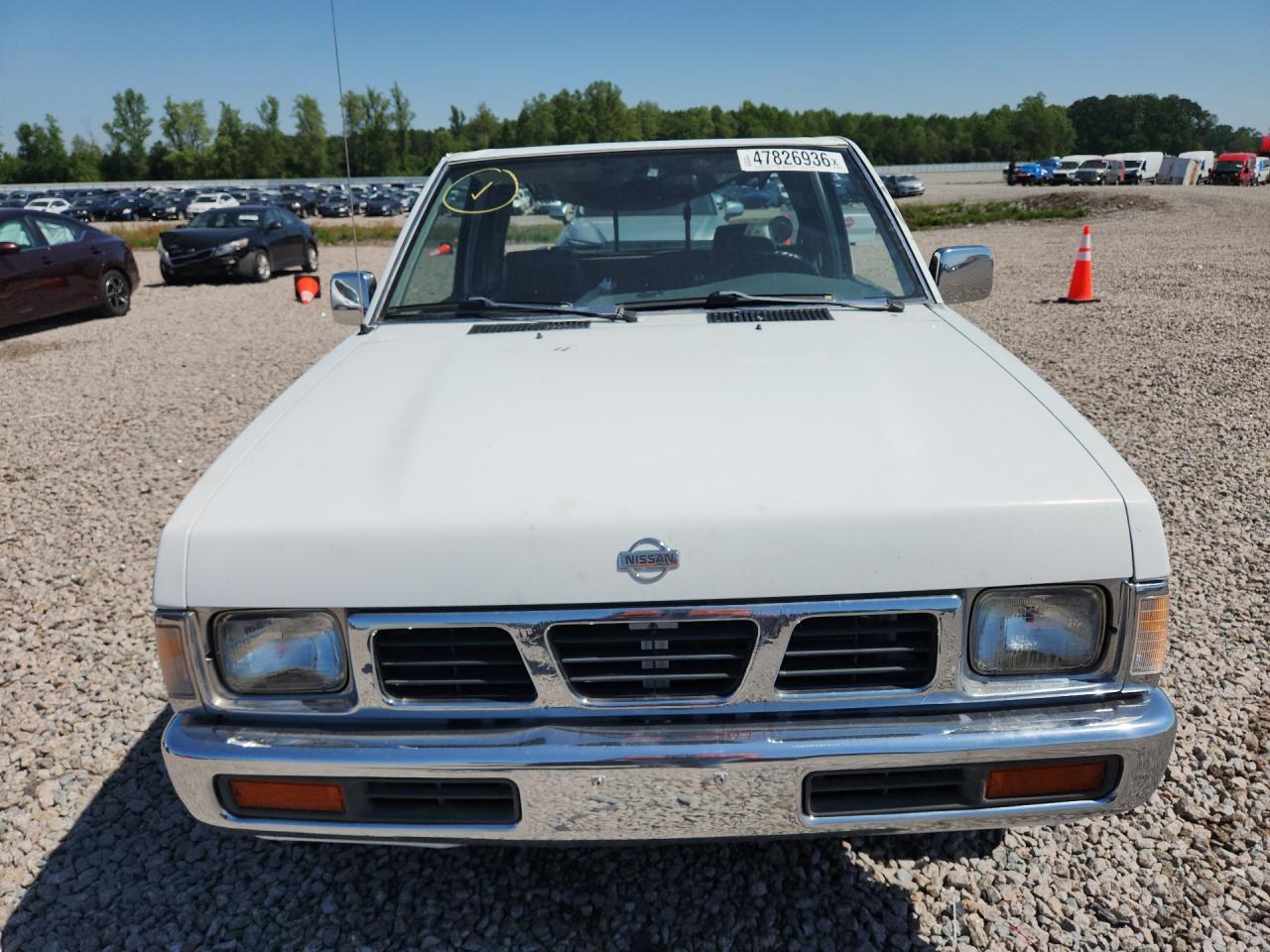 1997 Nissan Truck Xe - Фото 5