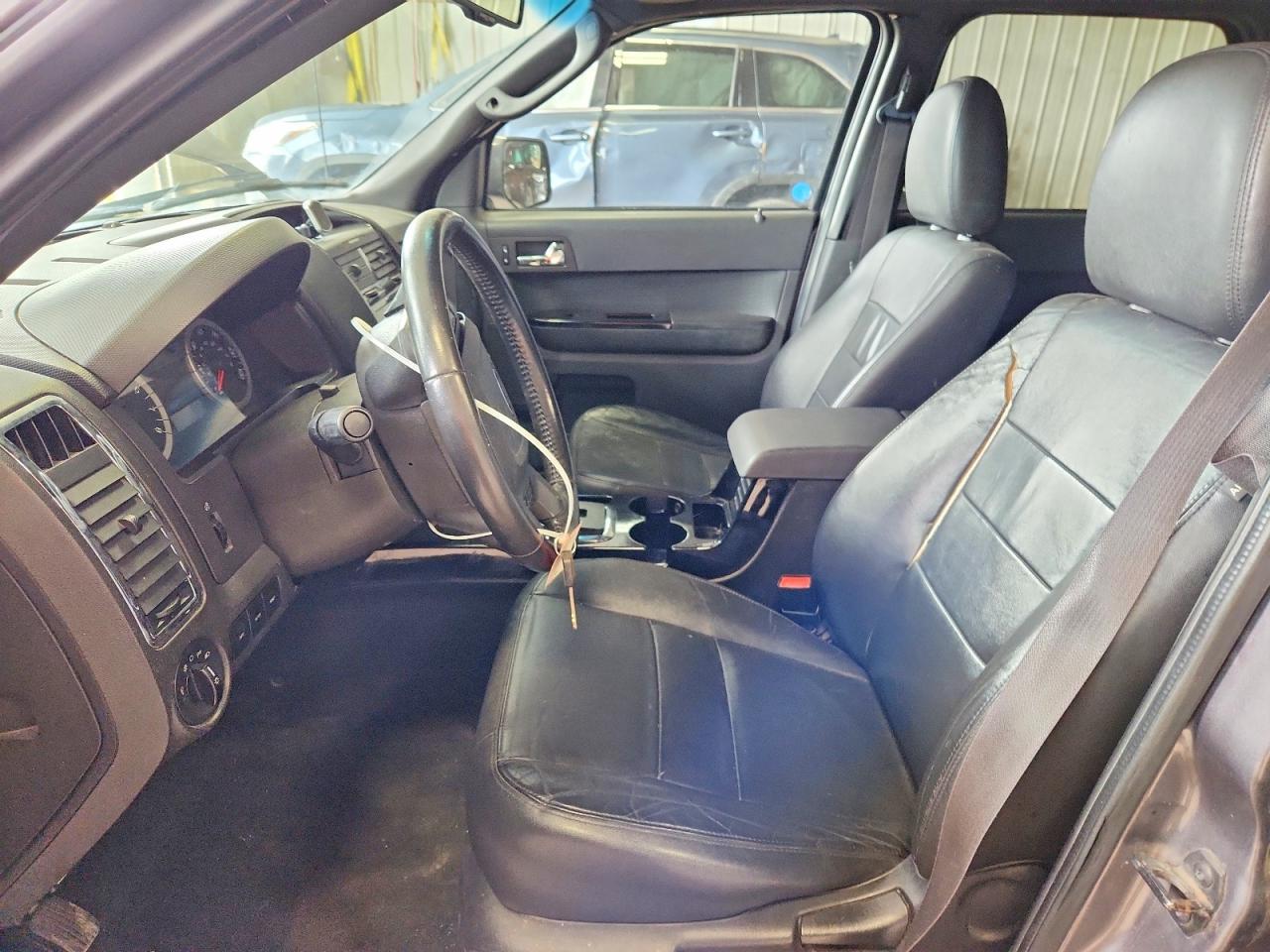 2010 Ford Escape Limited - Фото 7