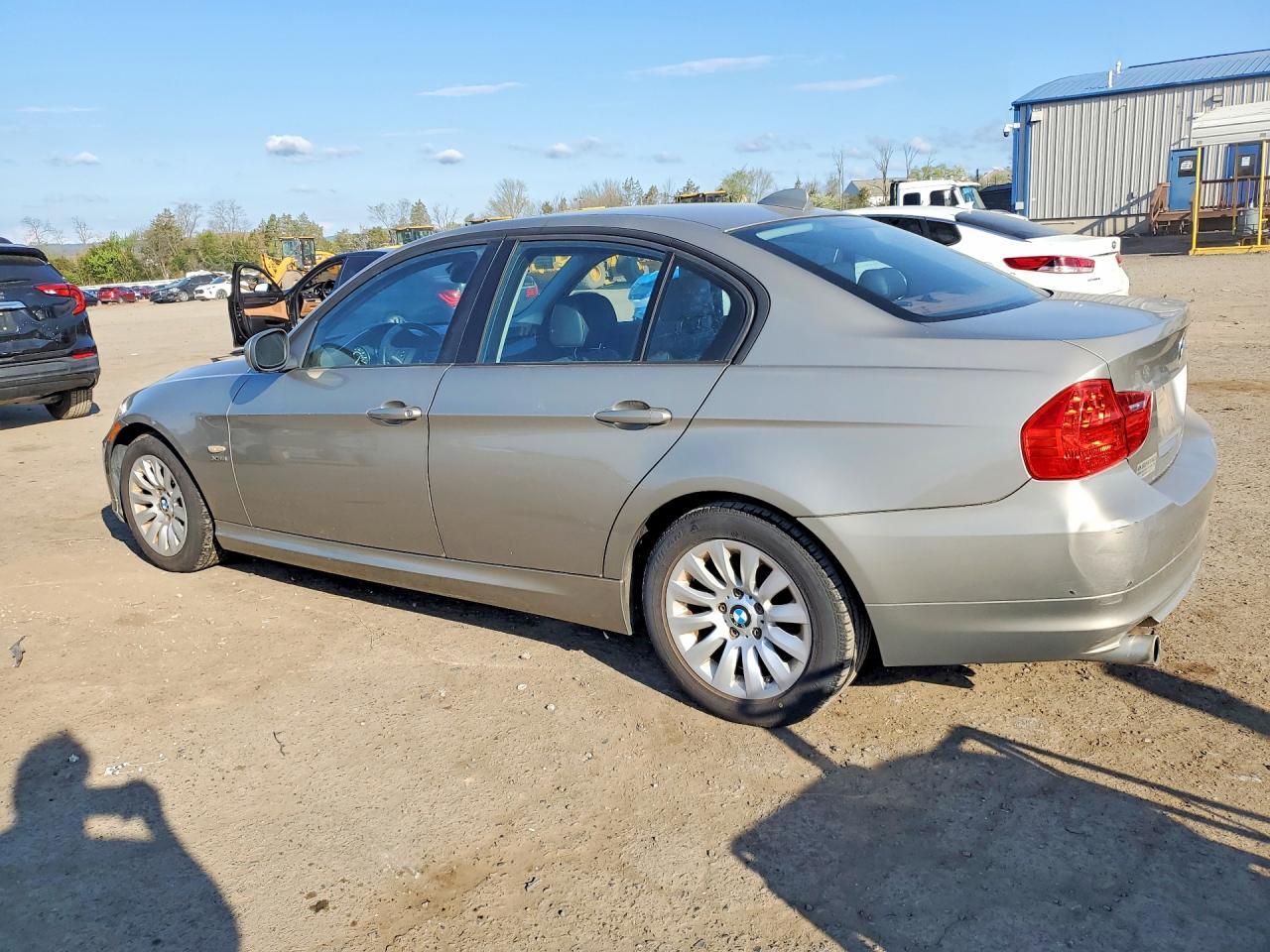 2009 BMW 328 Xi - Фото 2
