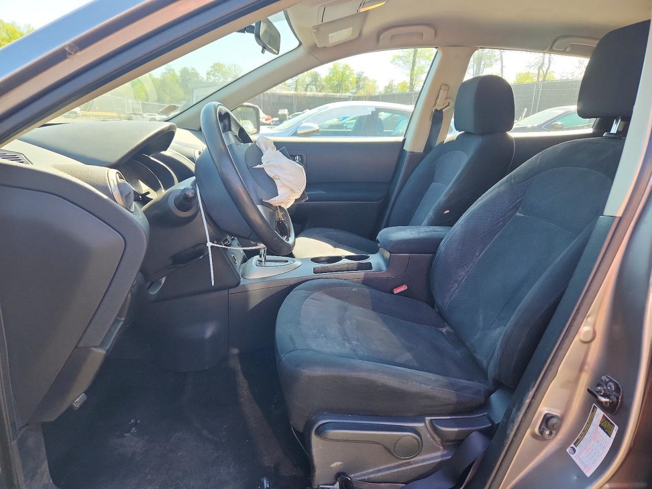 2011 Nissan Rogue S - Image 7
