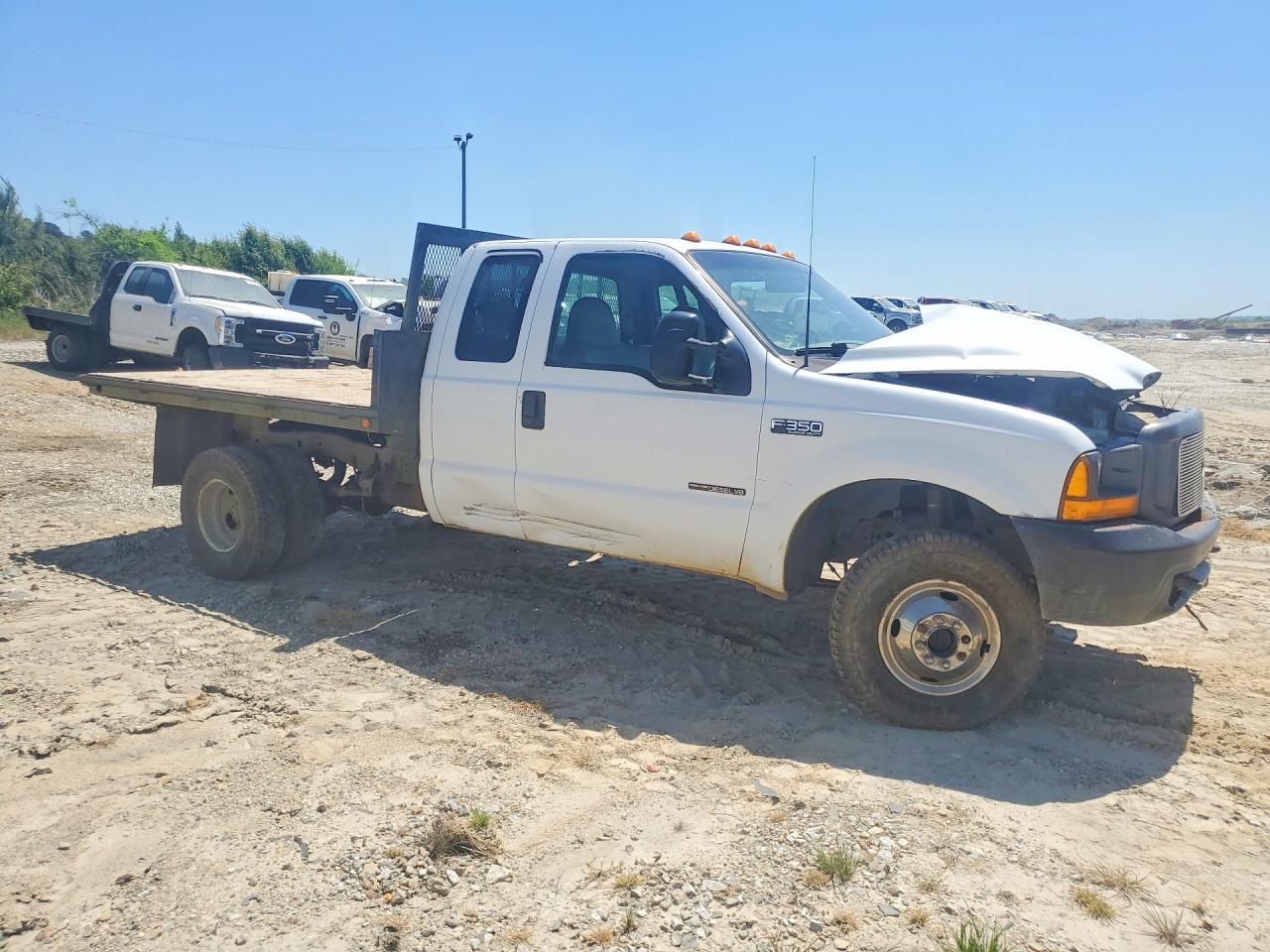 2000 Ford F350 Super Duty - Image 4