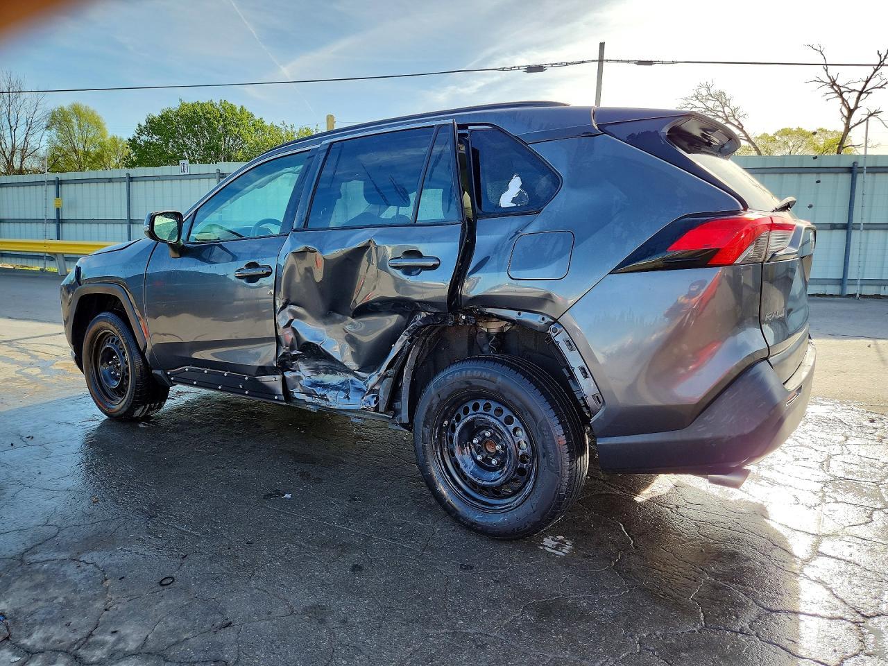 2021 Toyota Rav4 Le - Image 2