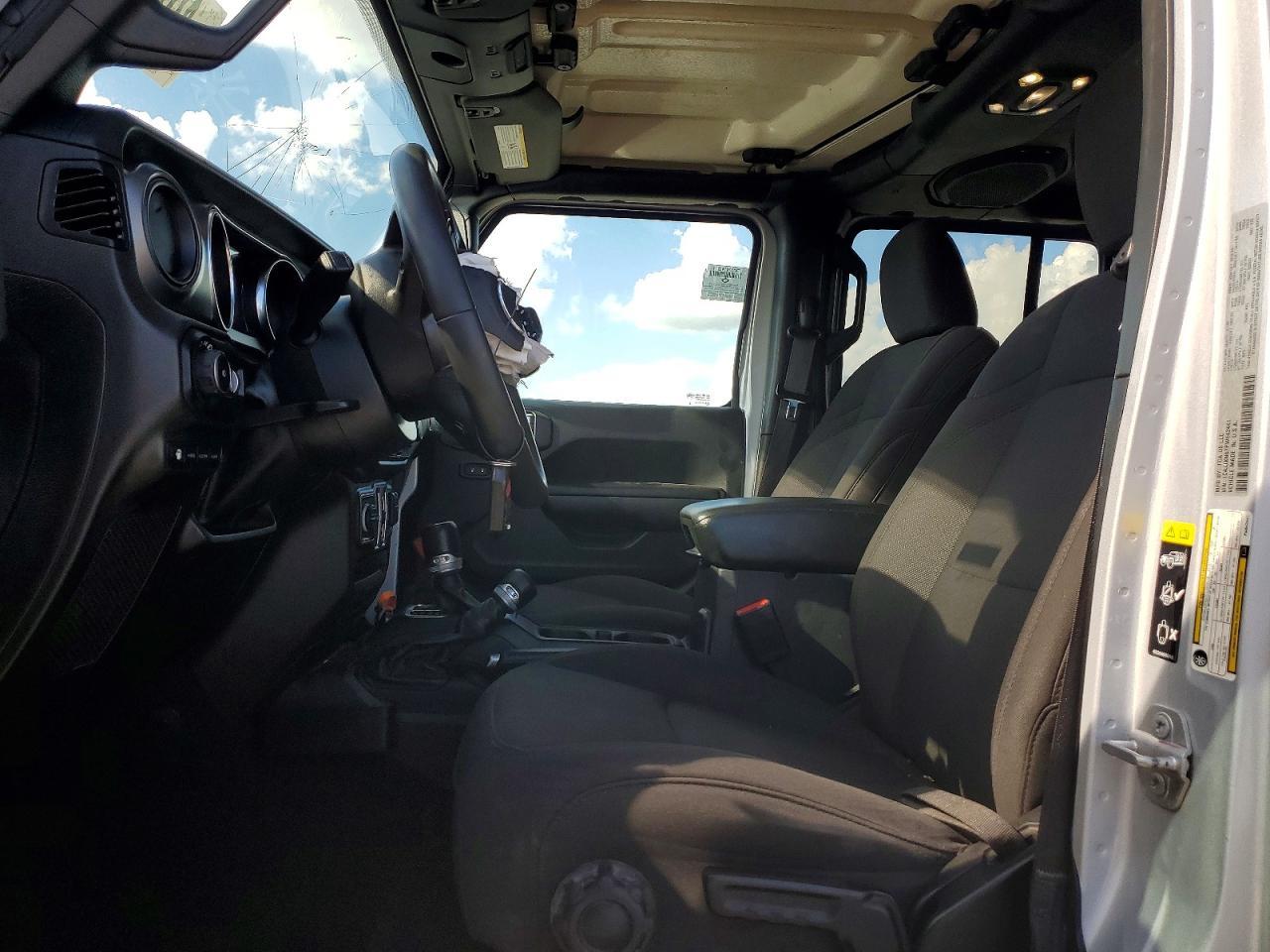 2023 Jeep Wrangler 4Xe - Image 7