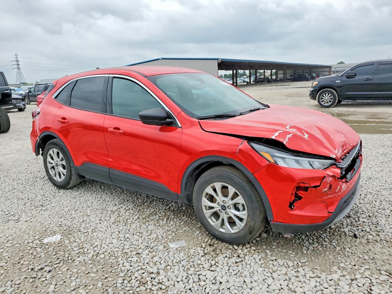 2024 Ford Escape Active - Image 4