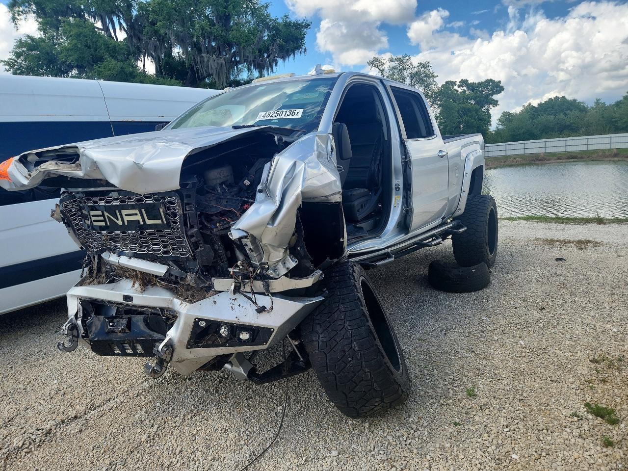 2018 GMC Sierra K2500 Denali