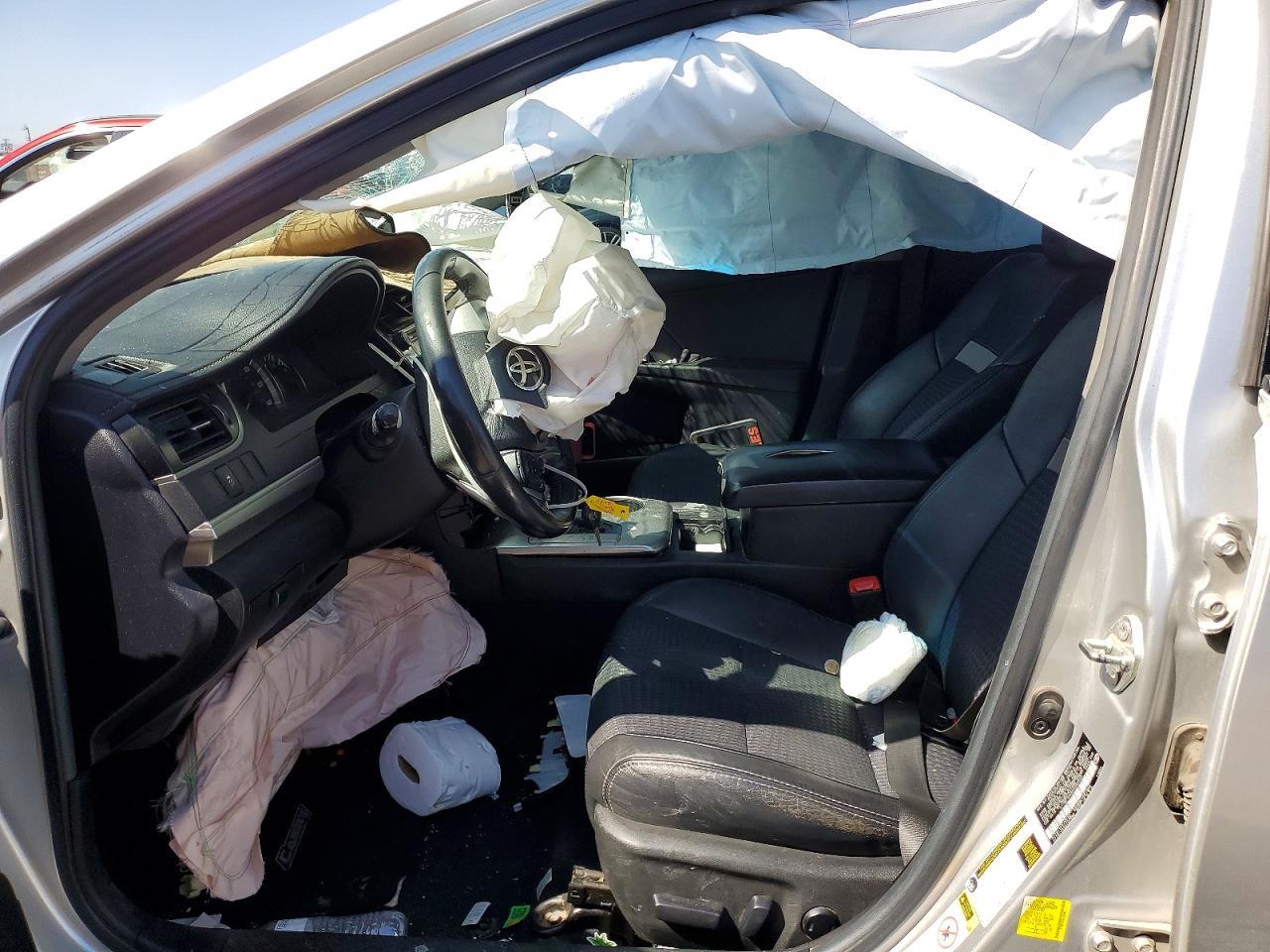 2014 Toyota Camry Se - Фото 7