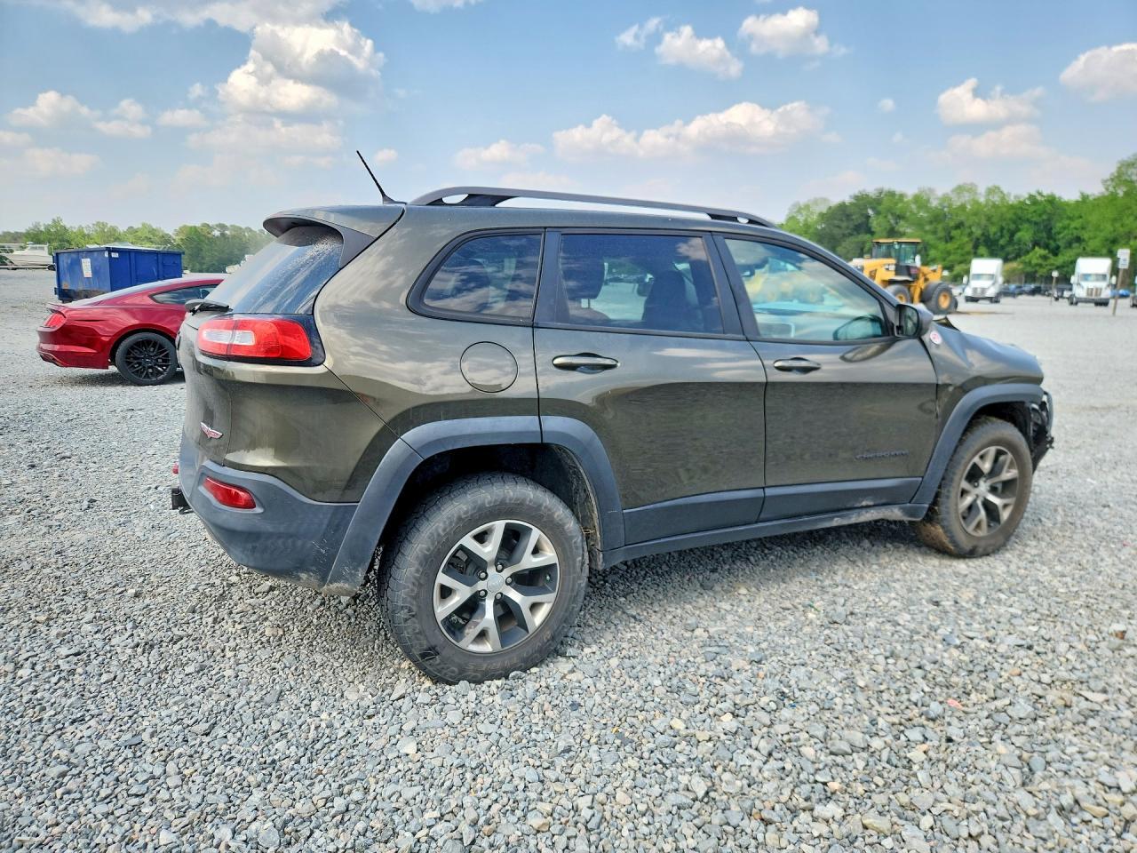 2015 Jeep Cherokee Trailhawk - Фото 3