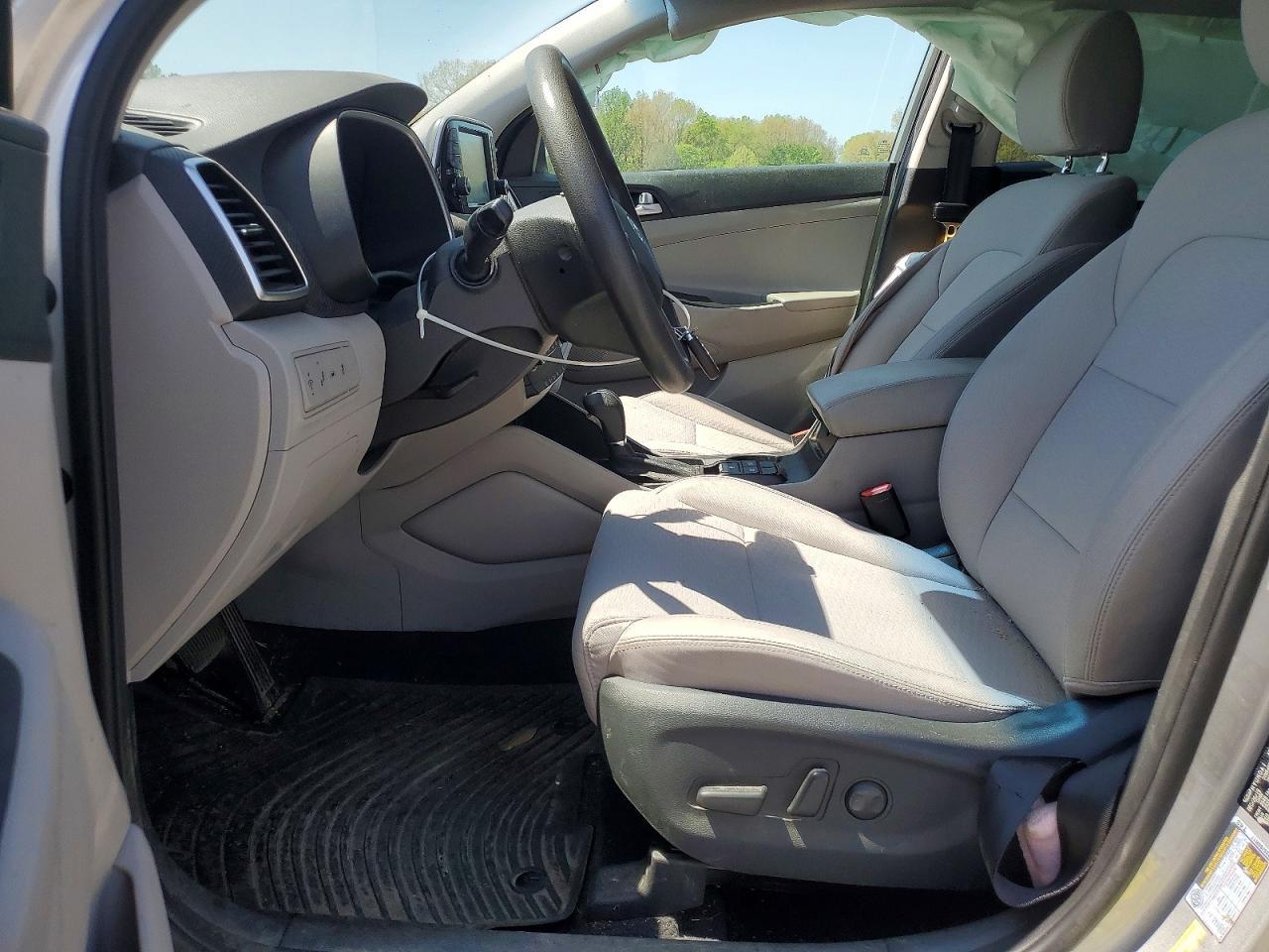 2020 Hyundai Tucson Value - Фото 7