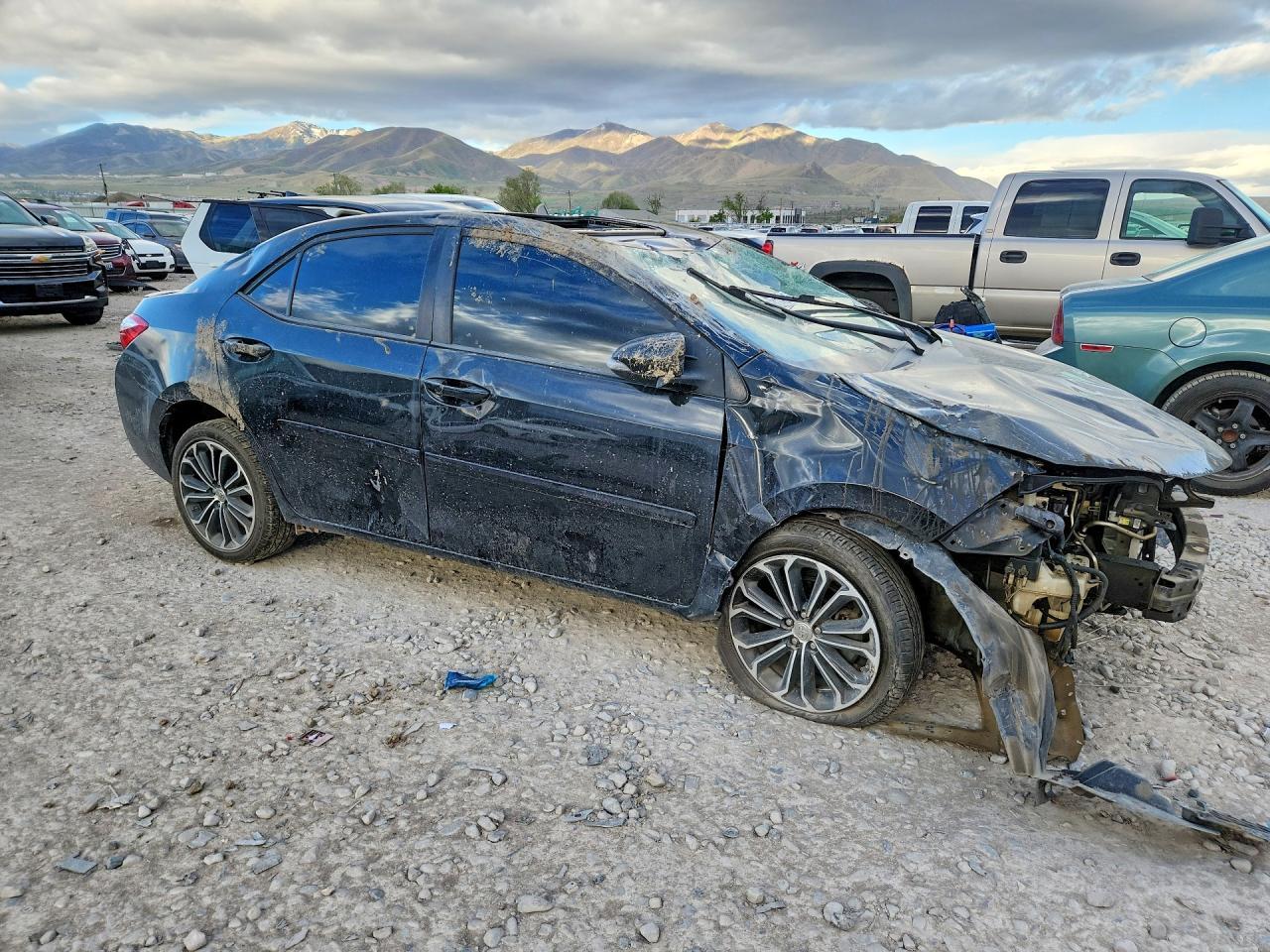 2015 Toyota Corolla S Plus - Фото 4